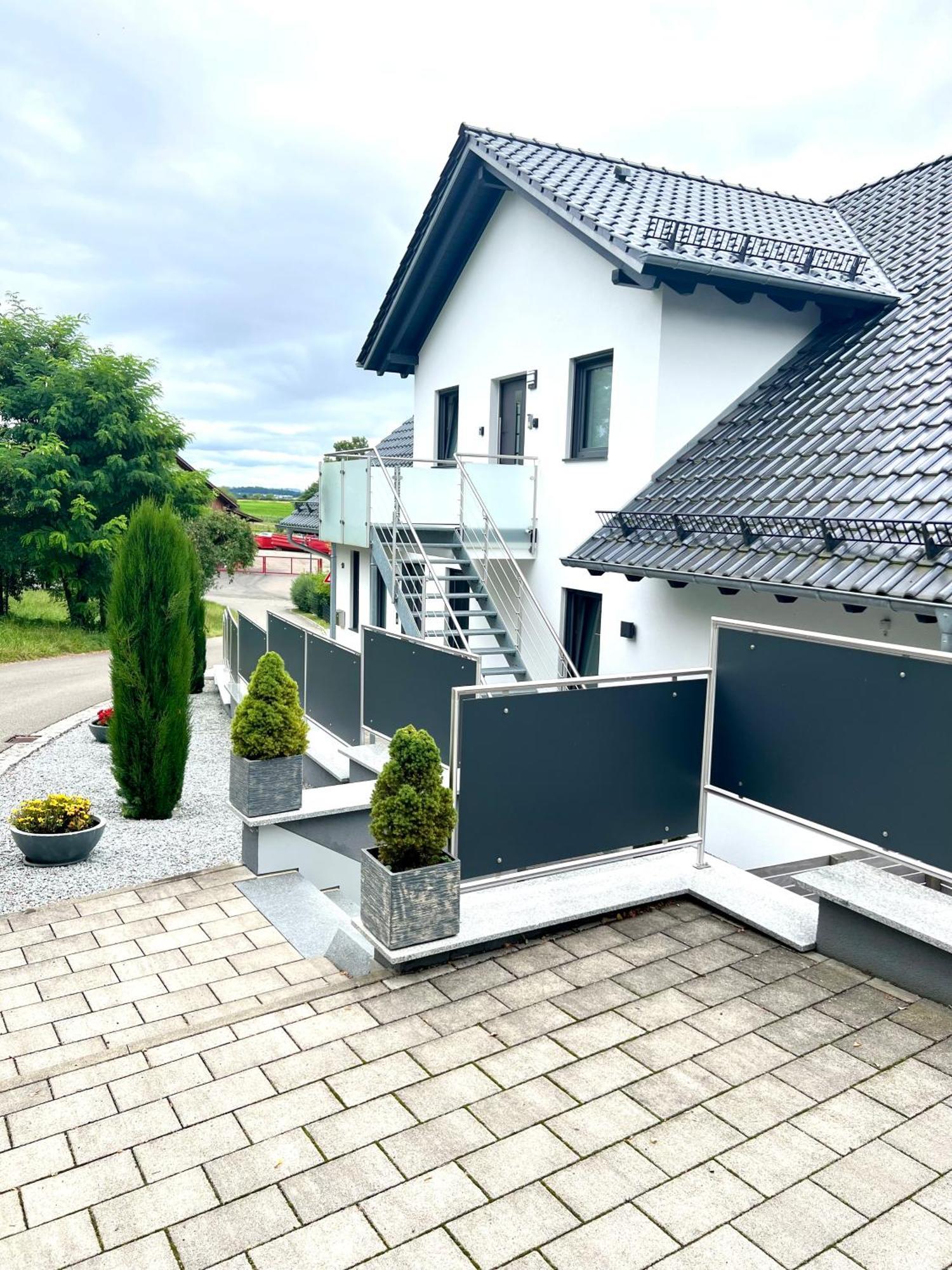 LUX Ferienwohnungen Markdorf Exterior foto
